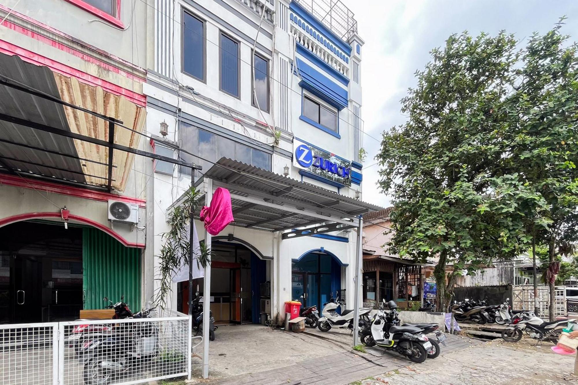 Hotel Good Sleep 1 Redpartner Samarinda